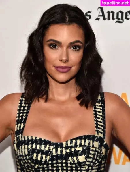 Anabelle Acosta OnlyFans Thumbnail #e8yV0YQOlR