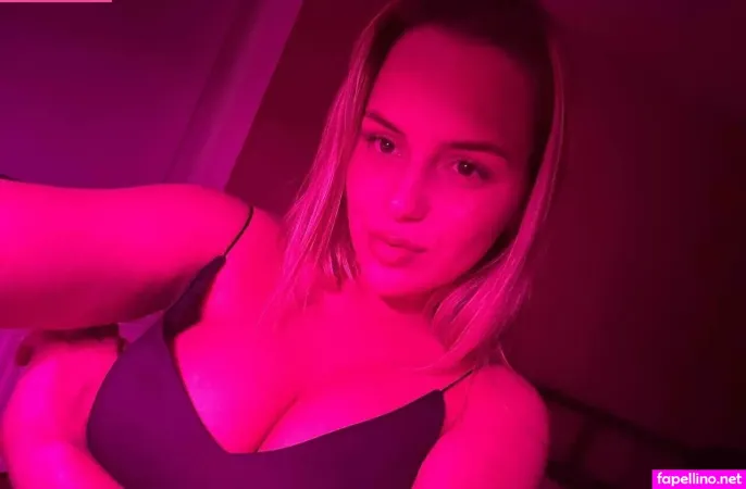 Anabelle Hills OnlyFans Thumbnail #IntTCdsZvS