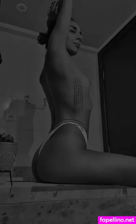 Anabloomxox OnlyFans Thumbnail #ypshEdLrOJ