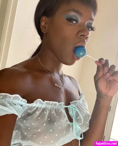 Anafoxxx 2 OnlyFans Thumbnail #BbFG57WYjr