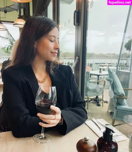 Anah Elisa OnlyFans Thumbnail #Vl3f5wIiJy