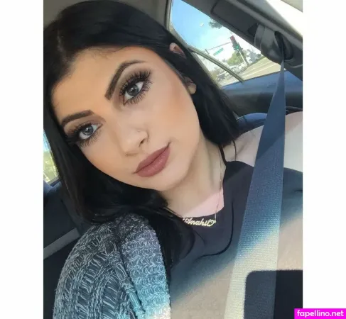 Anahit Abeshyan OnlyFans Thumbnail #0ZqZg5gxAm