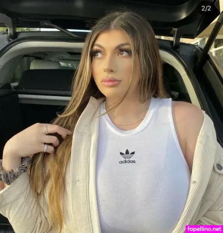 Anahit Abeshyan OnlyFans Thumbnail #GwYH8uSbWc