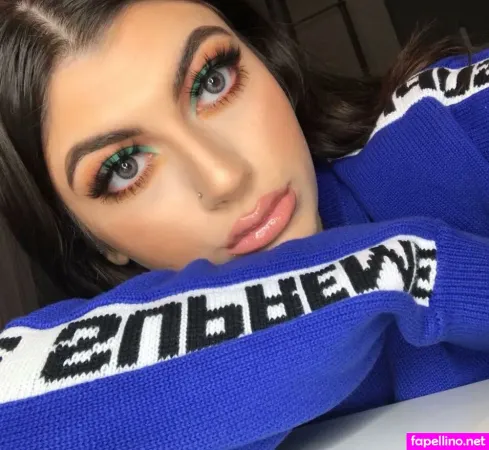 Anahit Abeshyan OnlyFans Thumbnail #JLcj85Y71O