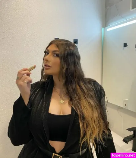 Anahit Abeshyan OnlyFans Thumbnail #UjA1hOkcyK