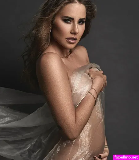 Anahita Rehbein OnlyFans Thumbnail #4TRW5Vrf8K