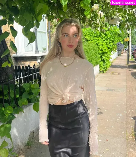 Anais Gallagher OnlyFans Thumbnail #SxvMWYDdFL