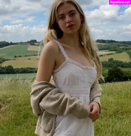 Anais Gallagher OnlyFans Thumbnail #UX3XAtjKz0