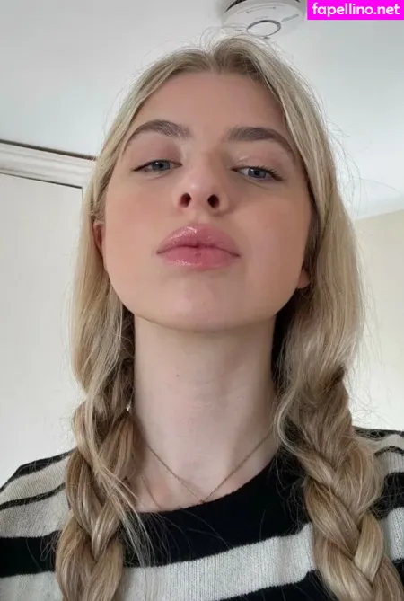 Anais Gallagher OnlyFans Thumbnail #es1eQ5Enbi