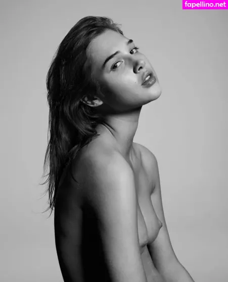 Anais Pouliot OnlyFans Thumbnail #Efke0yZRB5