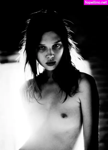 Anais Pouliot OnlyFans Thumbnail #fJMseeyAO6