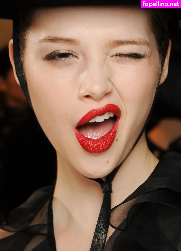 anais_pouliot Nude Leaked OnlyFans Photo #yGhOOXByL5