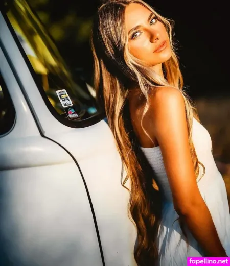 Analeese Bonfiglio OnlyFans Thumbnail #asWkQ8MAcW
