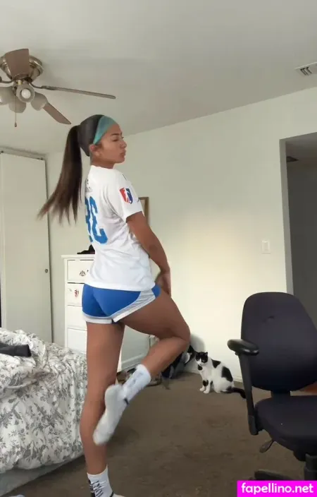 Analise Quintero OnlyFans Thumbnail #K8UsUYob2K