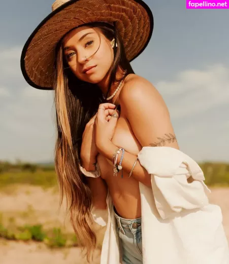 Analivia Scheidegger OnlyFans Thumbnail #3rQSE7POfx