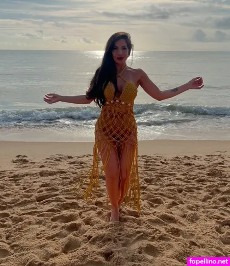 Anamara Barreira OnlyFans Thumbnail #0NtrNyDqu4