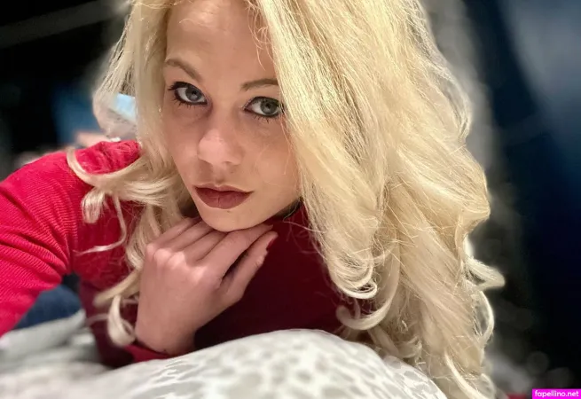 Anamariex OnlyFans Thumbnail #KUdTMlxizl