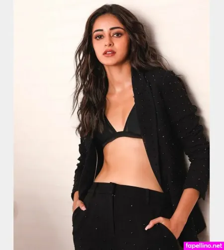 Ananya Panday OnlyFans Thumbnail #lRILwNVy9q