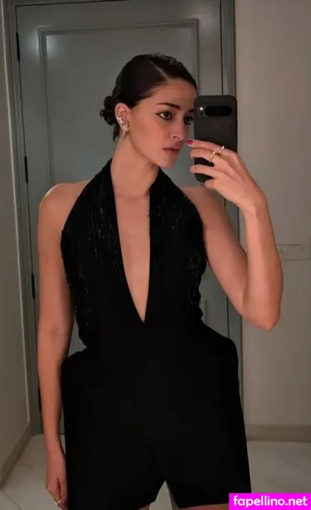 Ananya Pandey OnlyFans Thumbnail #0VyCS9AEUq