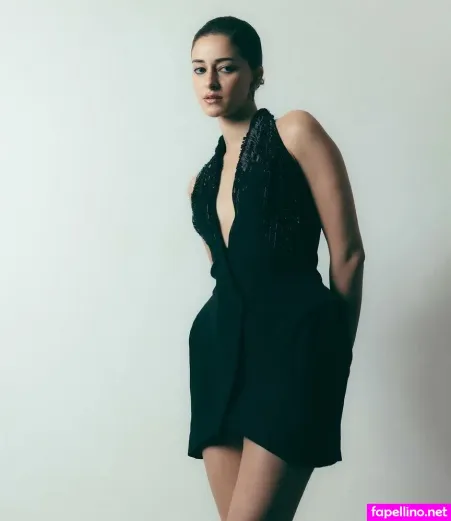 Ananya Pandey OnlyFans Thumbnail #j1ZmtCFjug