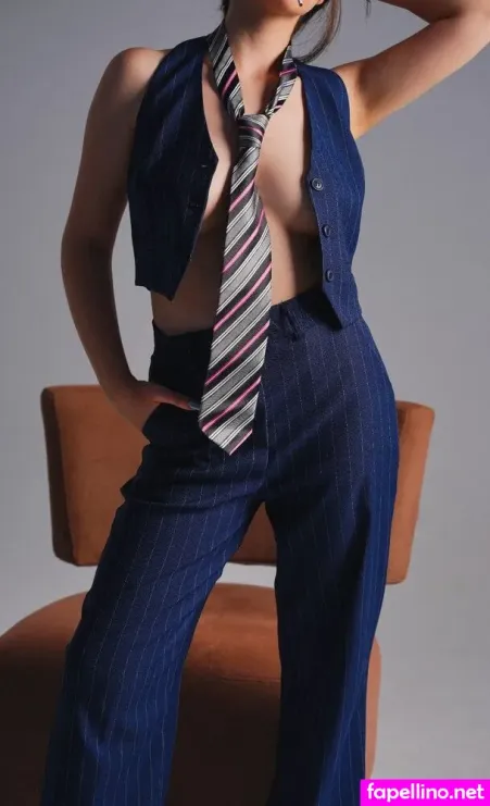 Anarsikarda OnlyFans Thumbnail #0IrGBiQLpz