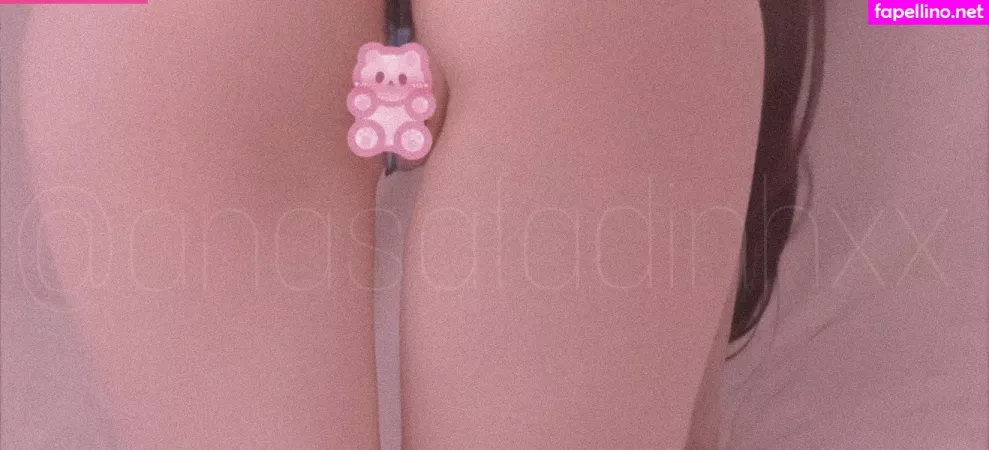 Anasafadinhxx OnlyFans Thumbnail #kb0UtwRlxd