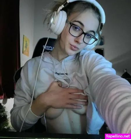 Anastasia Grace 2 OnlyFans Thumbnail #iBvVChxhws