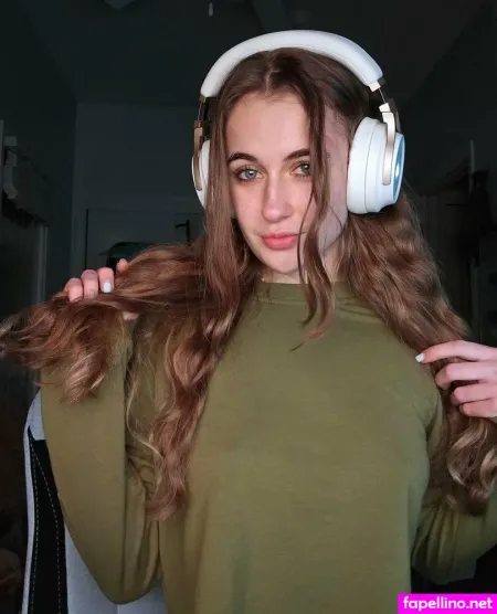 Anastasia Grace21 1 OnlyFans Thumbnail #PPuEZjz0vk