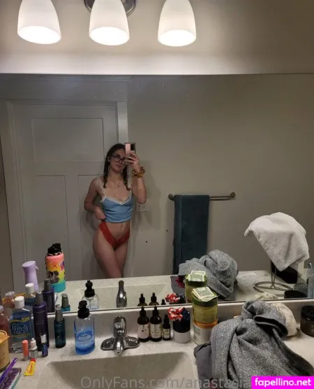 Anastasia Grace21 1 OnlyFans Thumbnail #qxRjOfRvol