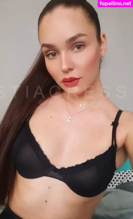 Anastasia Gress OnlyFans Thumbnail #EhUNGlQMJR