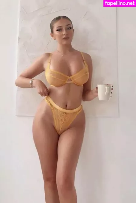 Anastasia Kingsnorth OnlyFans Thumbnail #GK1vUriTVX