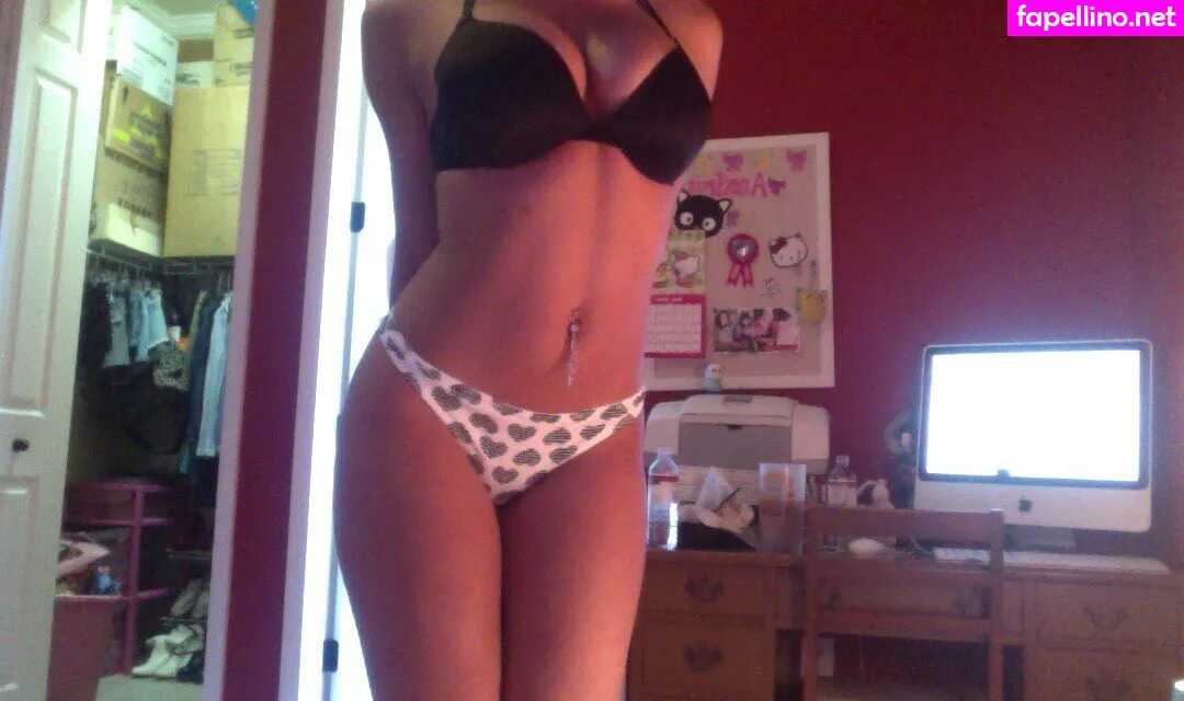 Lovelovetenshi, ana_kirilik, dancewithana Nude Leaked OnlyFans Photo #msznoRjTZ4