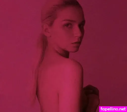 Anastasia Kreslina Ic3peak OnlyFans Thumbnail #I1lSw2tNKd