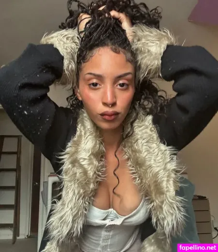 Anastasia Lovera OnlyFans Thumbnail #r845ZRadm6