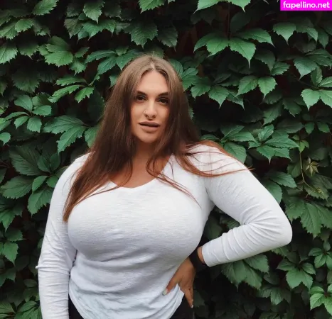 Anastasia Shark OnlyFans Thumbnail #LIrelwXwjn