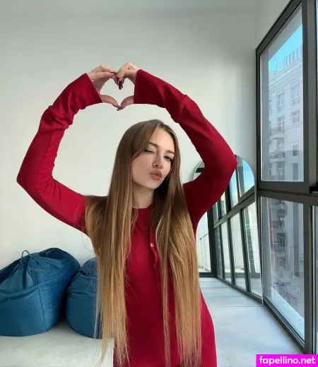Anastasia Sinitsyna Main Profile Photo