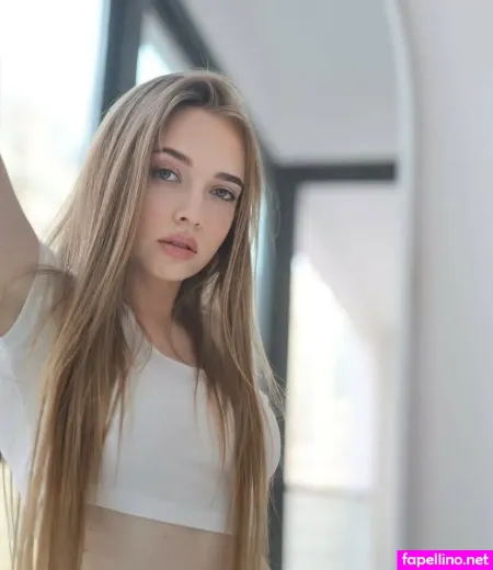 Anastasia Sinitsyna OnlyFans Thumbnail #lLTZOishCb