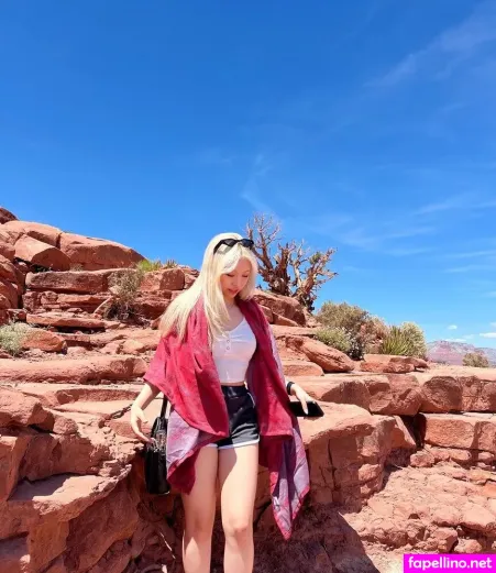 Anastasia Tong OnlyFans Thumbnail #pCQv4iWdRG