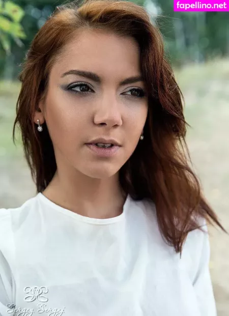 Anastasia Trepleff OnlyFans Thumbnail #R3fUhxdxN9