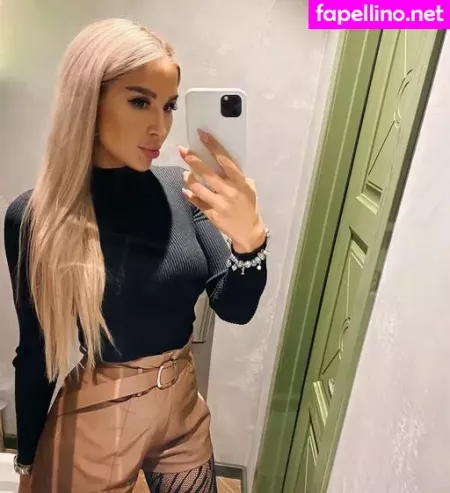 Anastasia Vattel OnlyFans Thumbnail #0ejRJNoonM