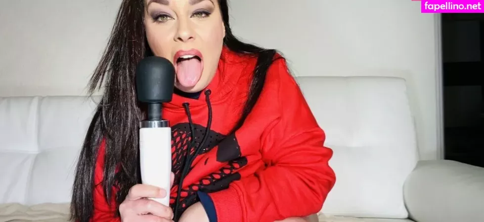 Anastasialux2 OnlyFans Thumbnail #SkXrF06SZd