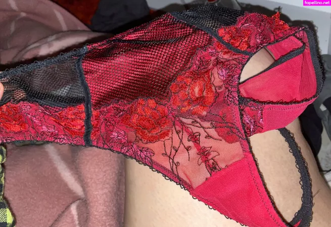 Anastasialux2 OnlyFans Thumbnail #ZwXNrFCvFc