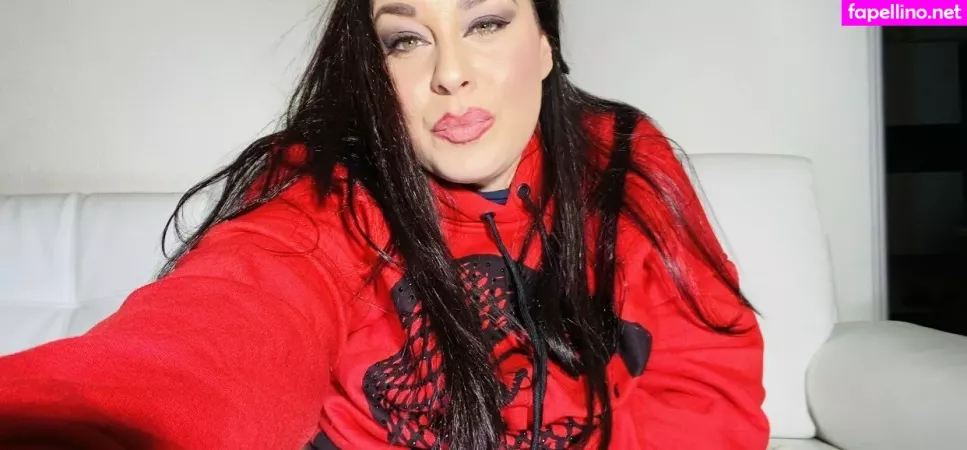 Anastasialux2 OnlyFans Thumbnail #iUnAROZaJQ