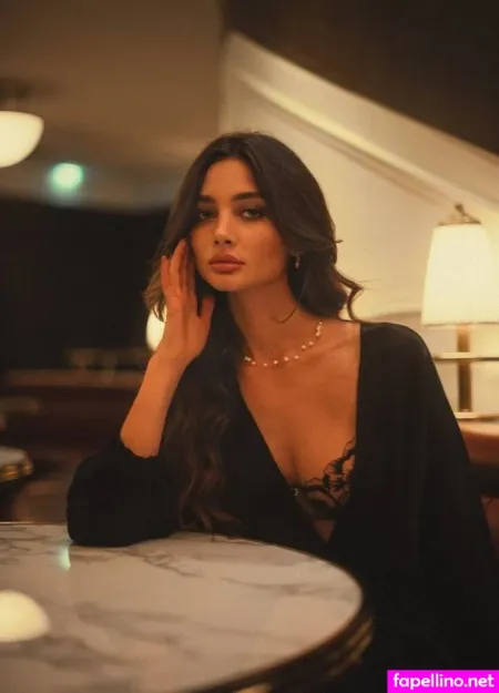 Anastasiia Ave Estel Main Profile Photo