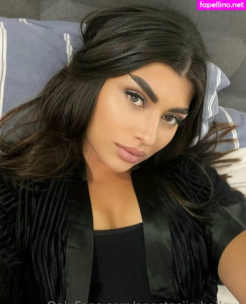 anastasiaartemisbailey, anastasiia.baileys Nude Leaked OnlyFans Photo #0SV9puXH5g