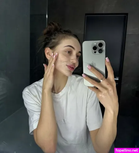 Anastasiia Heat OnlyFans Thumbnail #YMDPIYG9Go