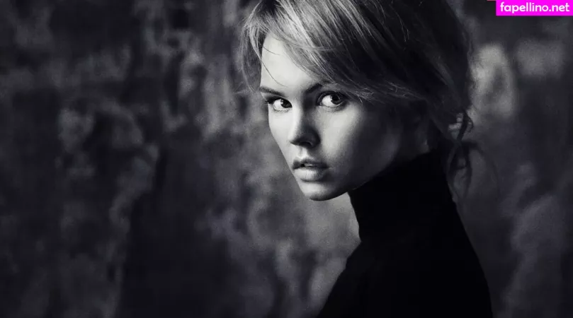 Anastasiya Scheglova OnlyFans Thumbnail #k6DvumtyiH