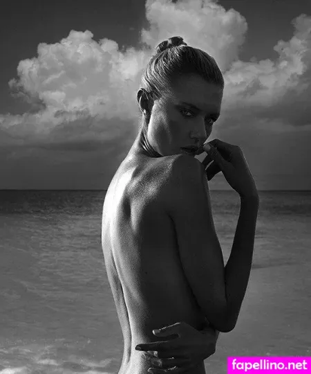 Anastassija Makarenko OnlyFans Thumbnail #v6J9y2swoO