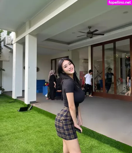 Anastasya Khosasih OnlyFans Thumbnail #cGQBNElBuV