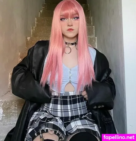 Andasrose OnlyFans Thumbnail #8vNfb7ar0A